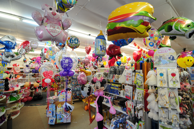 Auswahl im Luftballonshop Ballonsupermarkt